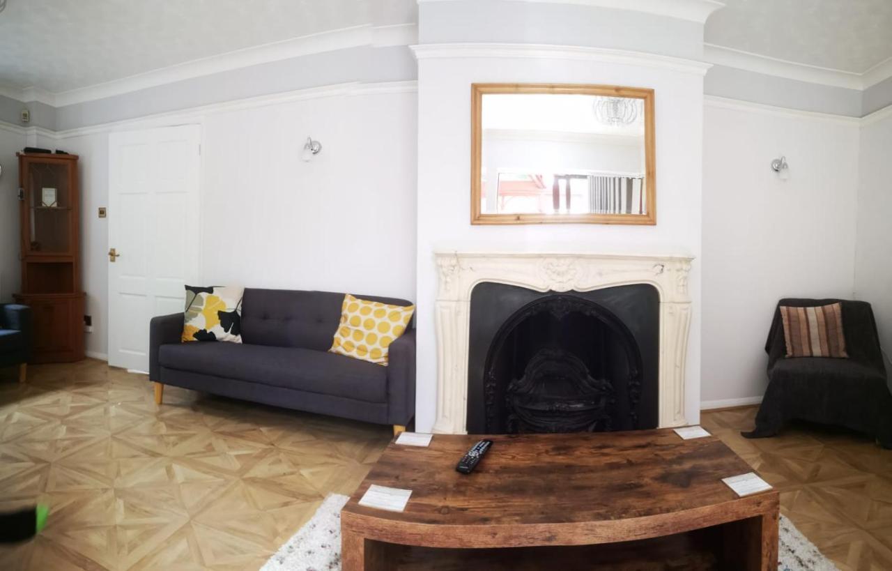 Dale Holiday Lets Matlock  Extérieur photo